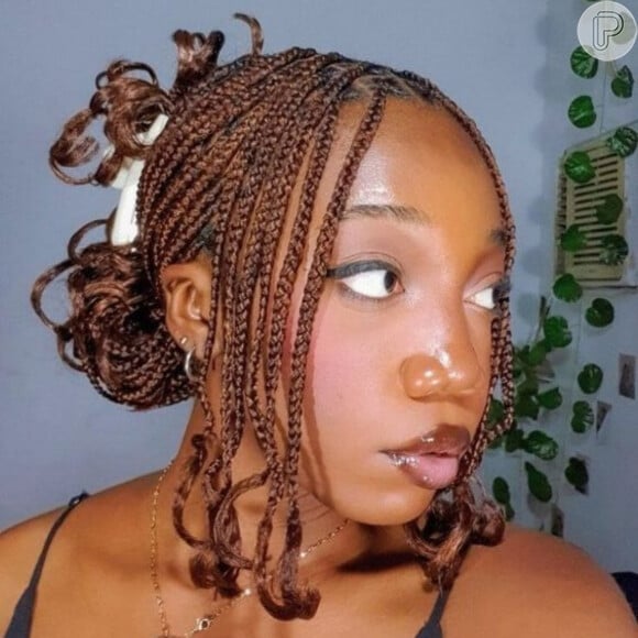 Tranças Nagô: História e Estilos Modernos