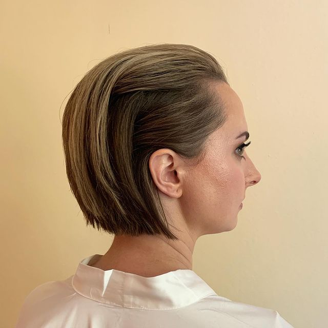 penteados modernos cabelo curto liso