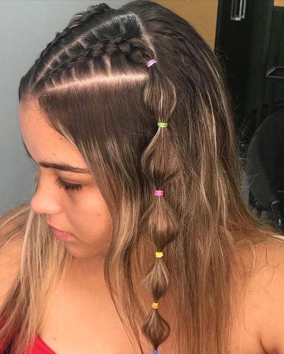 penteados com liguinhas transparentes cabelo ondulado