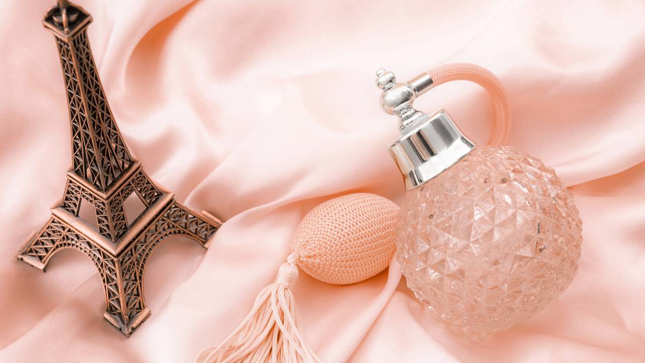 Decifrando as Notas Olfativas: Um Guia para Entender seu Perfume