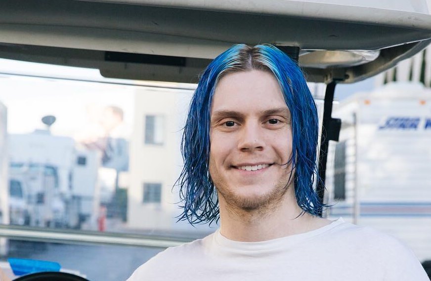 Os 10 Personagens de Anime com Cabelo Azul Mais Famosos