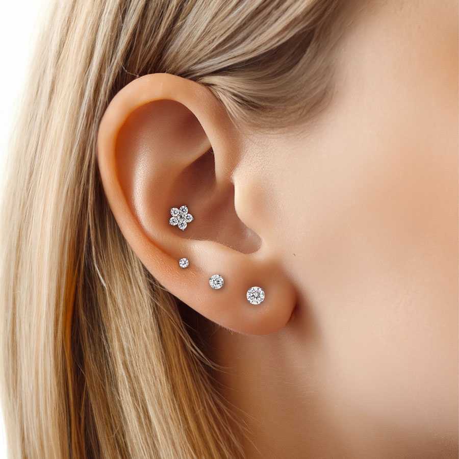 piercing de orelha moderno