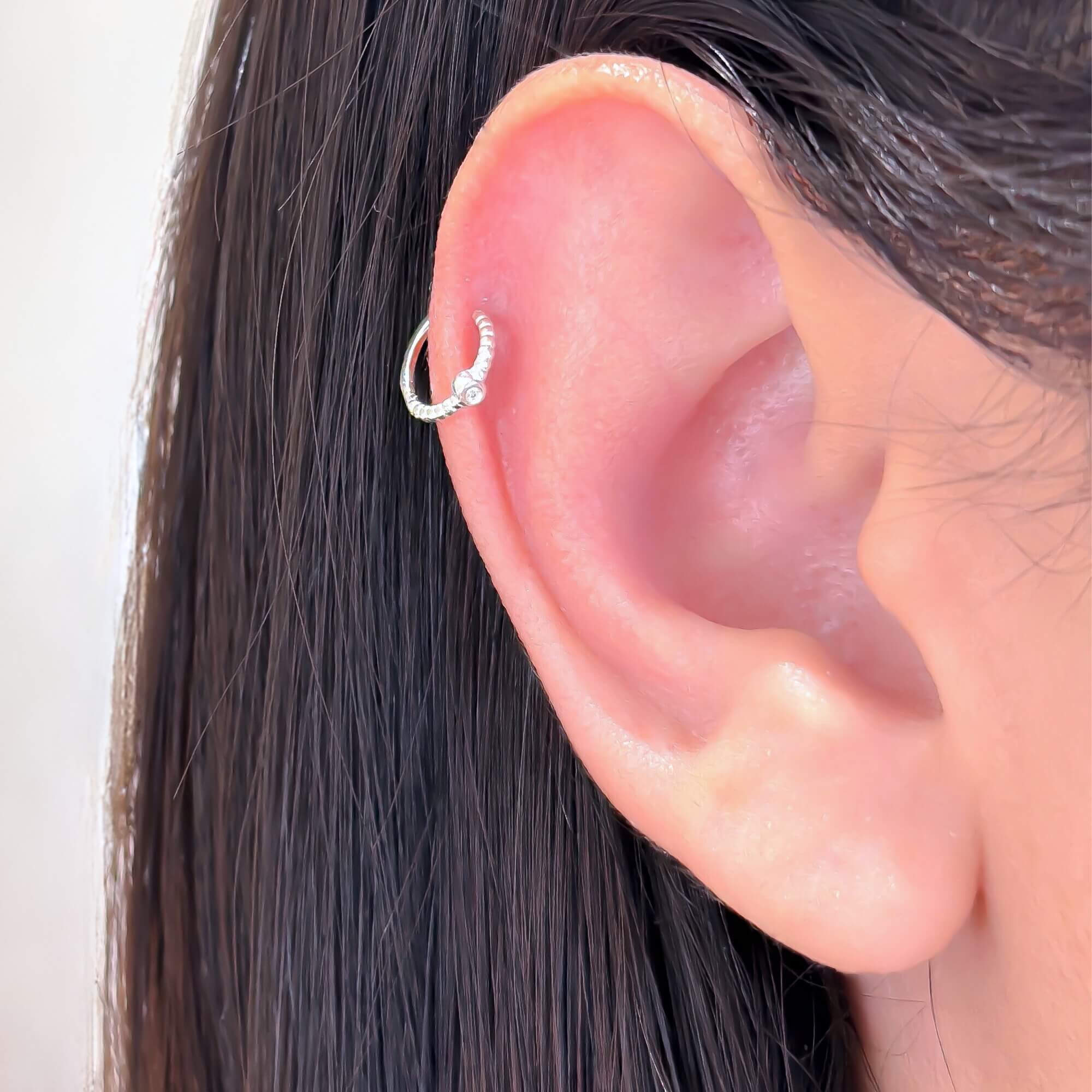 piercing helix masculino