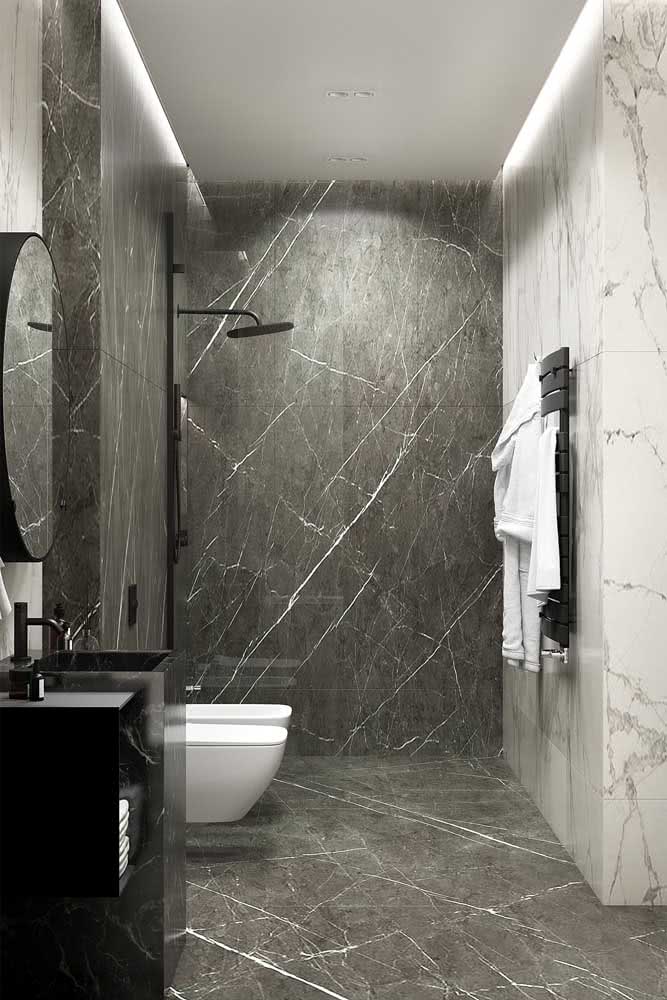 Porcelanato preto marmorizado