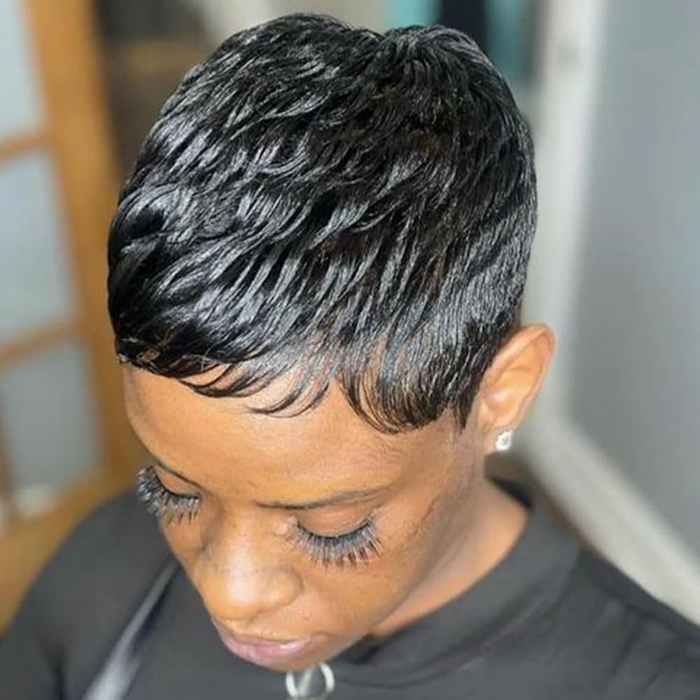 Pixie Cut Desfiado ou em Camadas