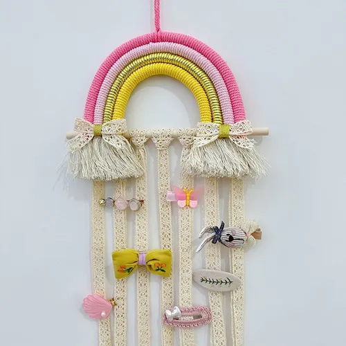 MDF vs. Acrílico: Qual o Melhor Material para Seu Suporte de Tiara?