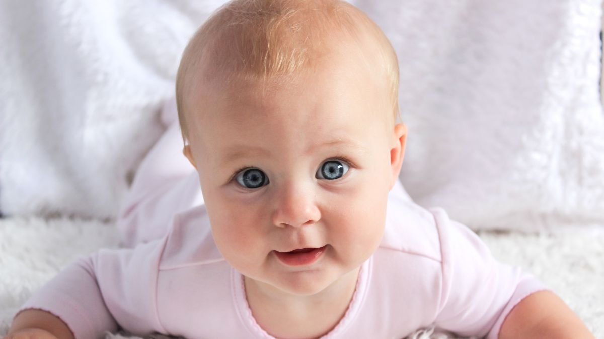 Sofia vs Sophia: variações e significados do nome mais bonito do mundo