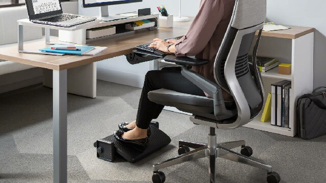 Cadeira Ergonômica LuvinCo Genebra B500