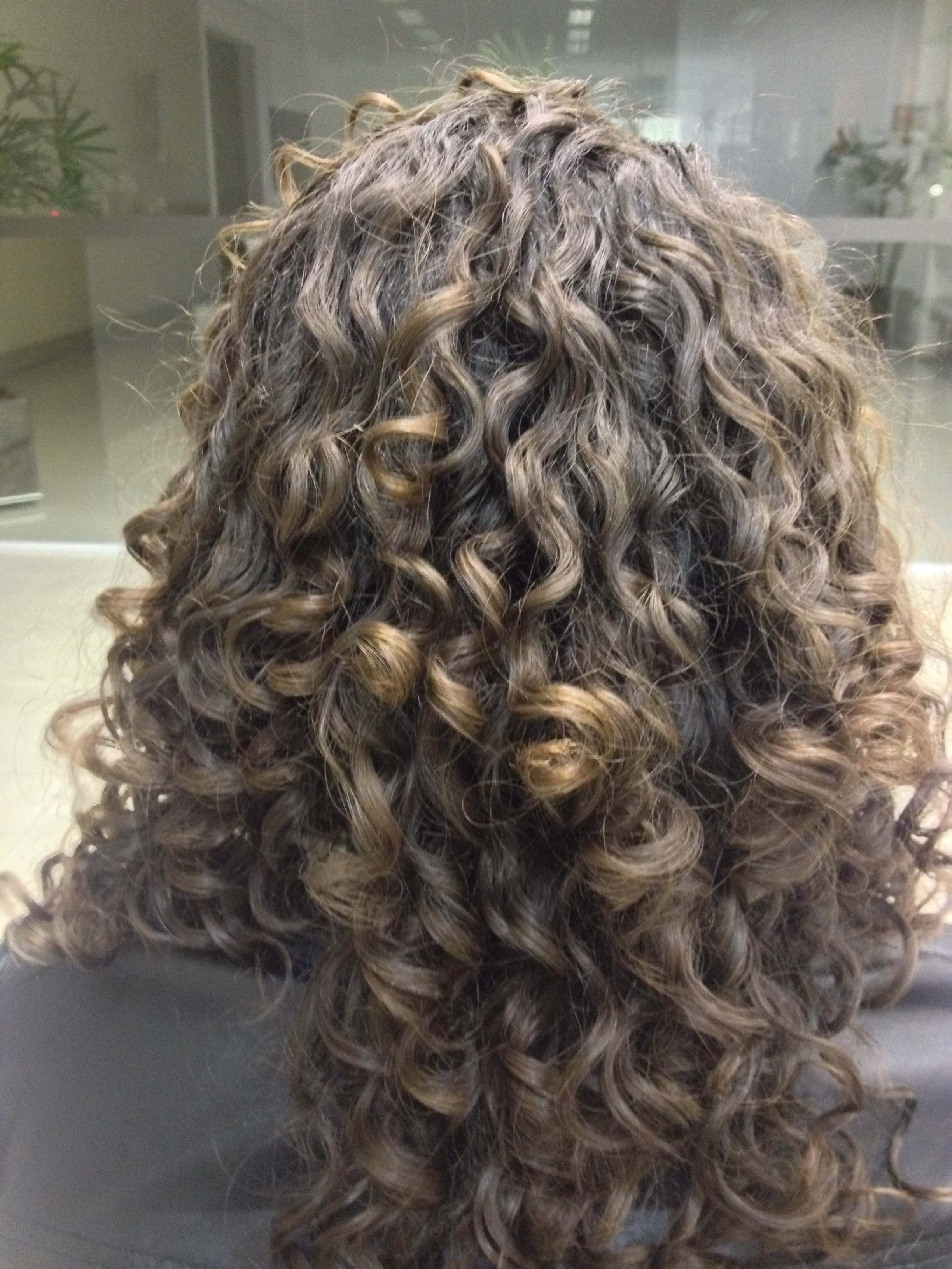 melhores cortes cabelo ondulado para valorizar volume