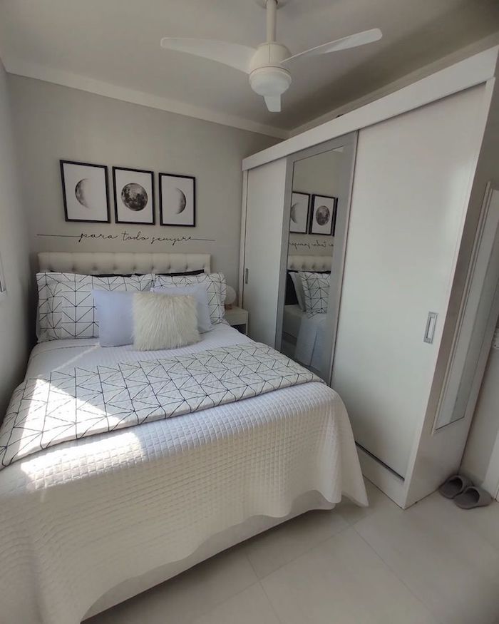 quarto de casal com iluminação indireta