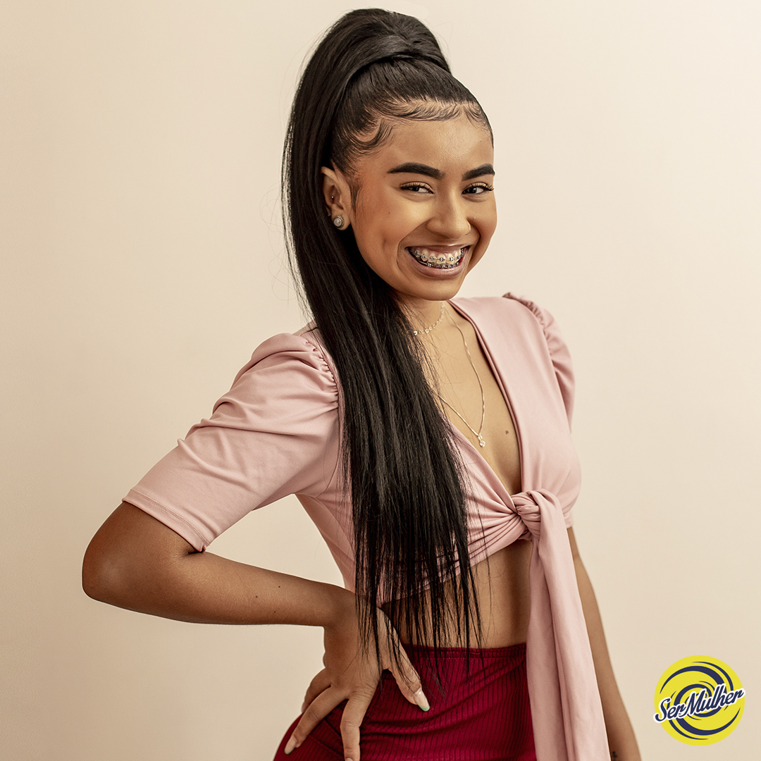 Produtos Essenciais para um Rabo de Cavalo Perfeito: Fixadores