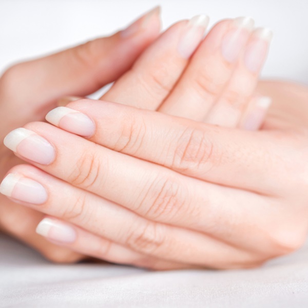 Os Melhores Ingredientes Naturais para Fortalecer Suas Unhas
