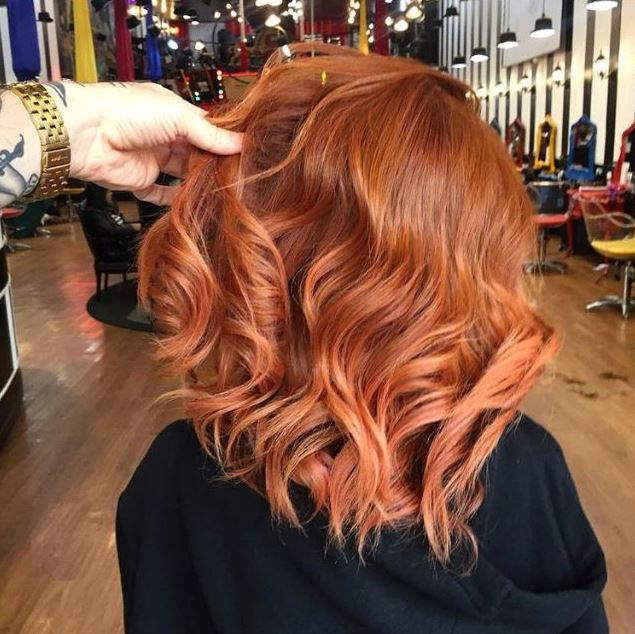 Ruivo iluminado com mechas