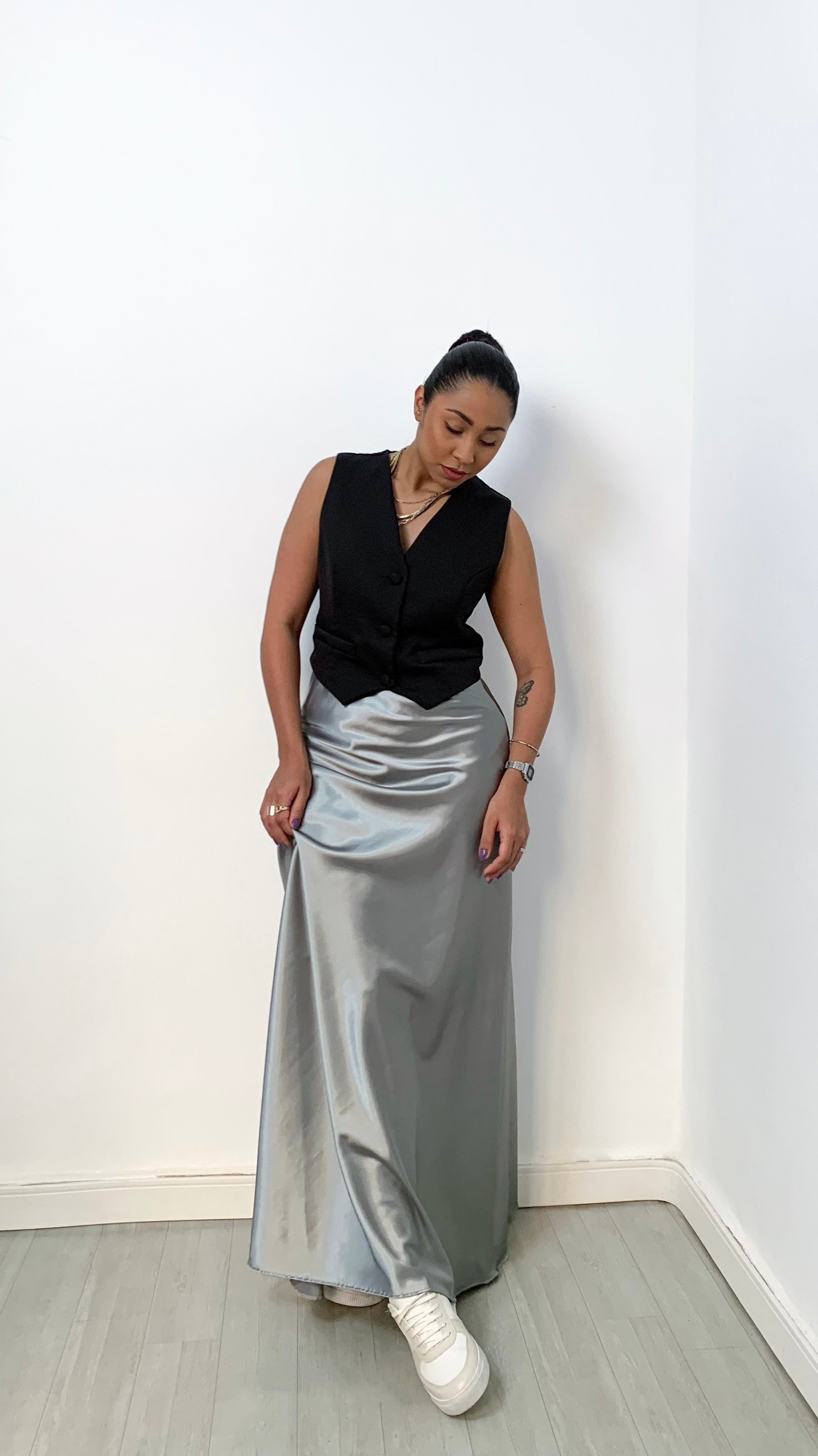 outfit ideas silk skirt