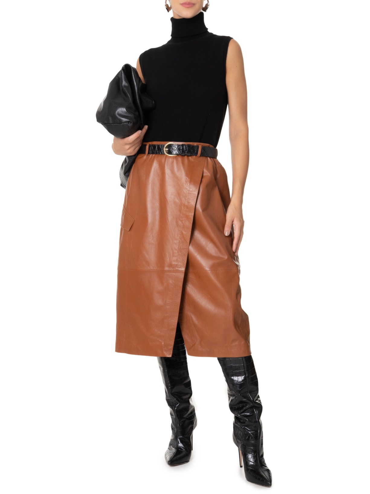 saia de couro marrom casual