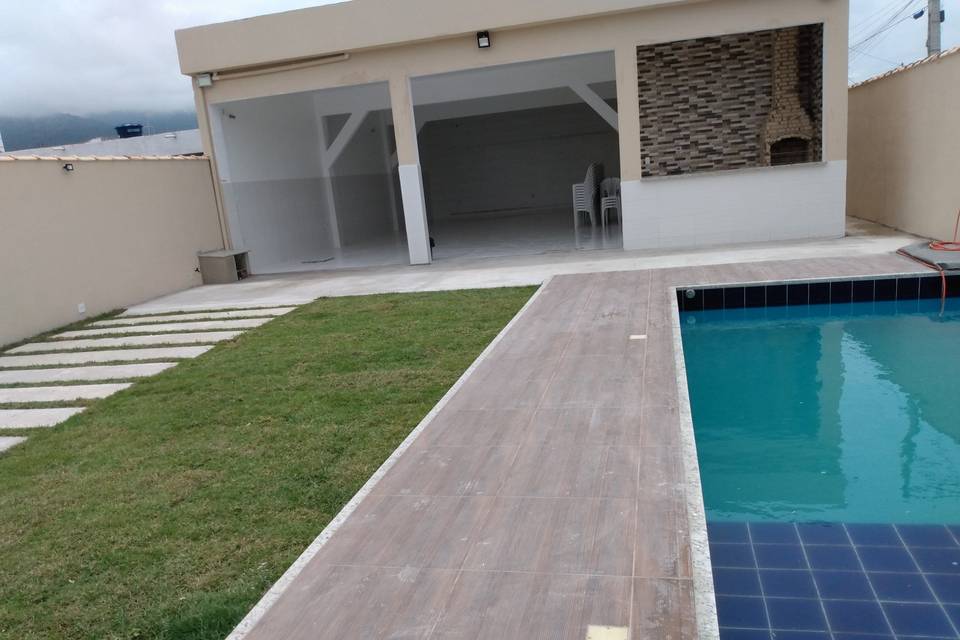 Casa de festa com piscina