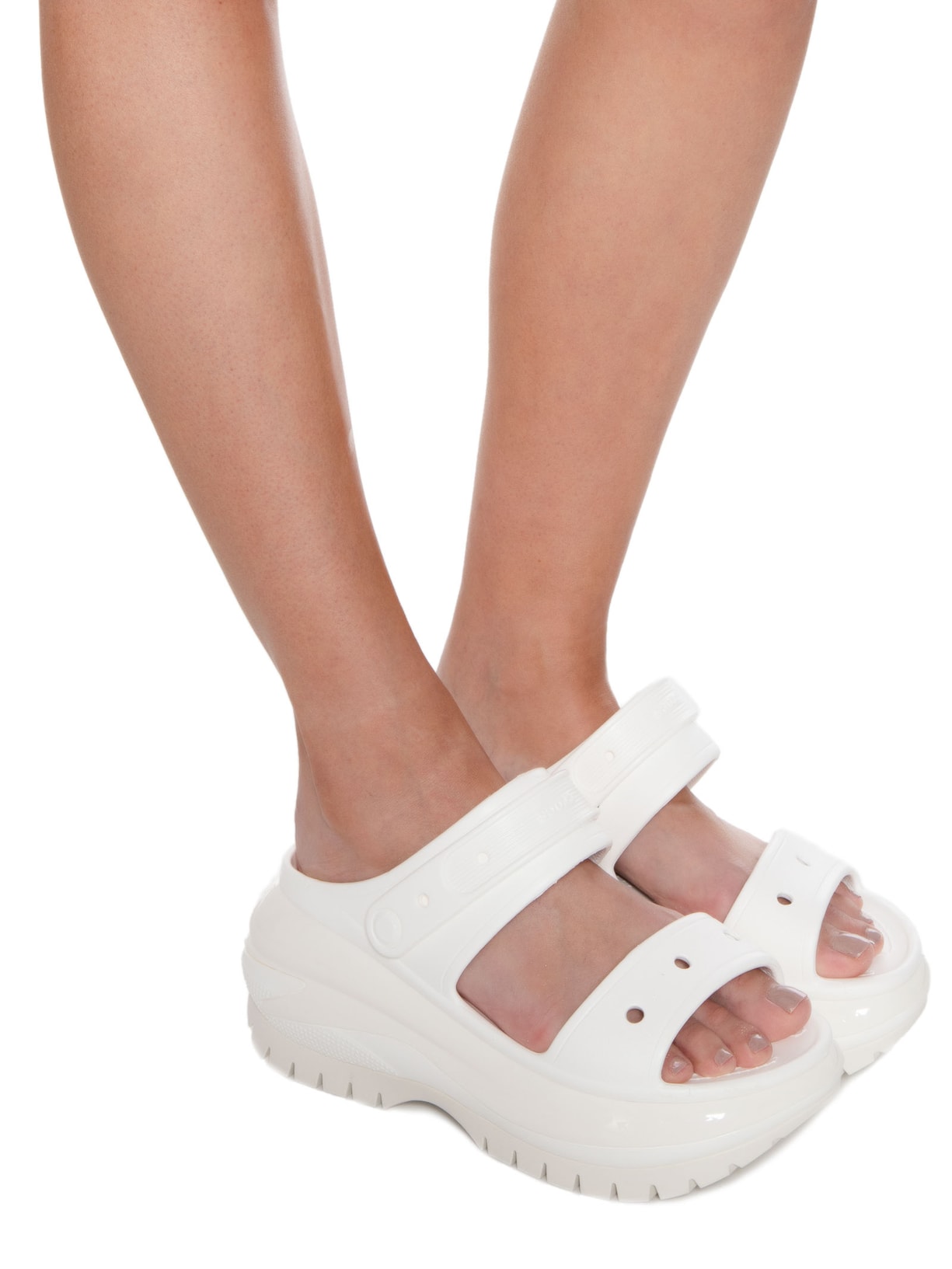 sandália crocs feminina looks