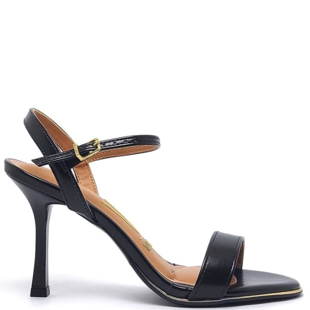 sandália preta Vizzano salto bloco looks
