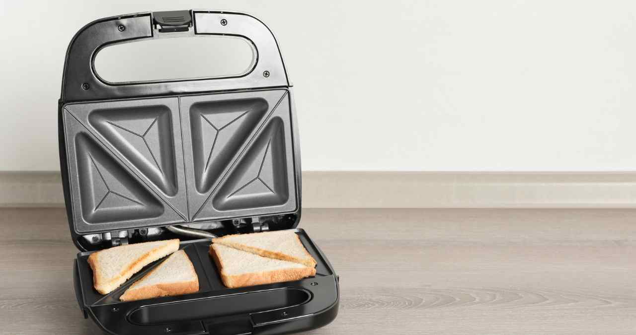 melhores sanduicheiras com chapa removível para sua cozinha