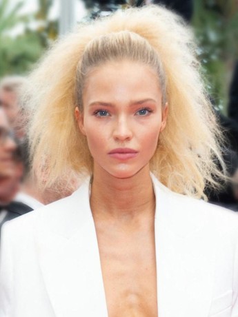 Sasha Luss em Tomb Raider: O Que Esperar da Nova Série da Amazon