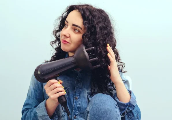 Secadores Bivolt com Difusor: A Solução Ideal para Viagens