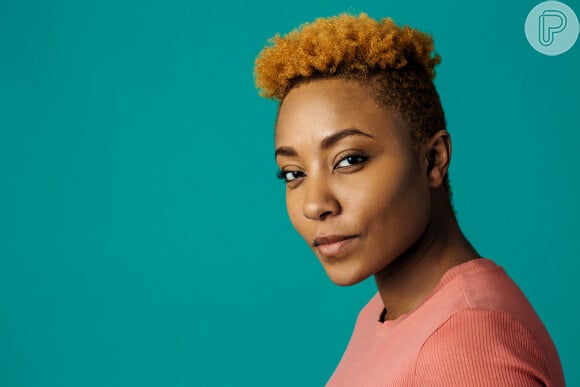 Sidecut Masculino Cacheado: Inspirações e Dicas de Corte Degradê