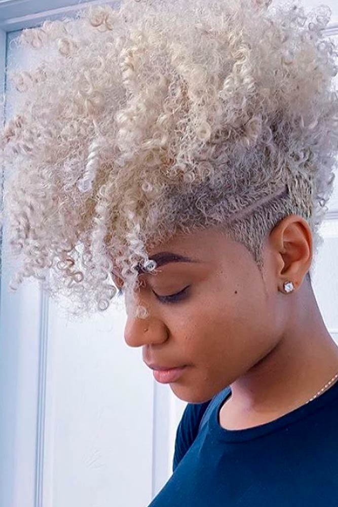 Corte a Seco para Cachos: Por que é Essencial para o Sidecut Perfeito