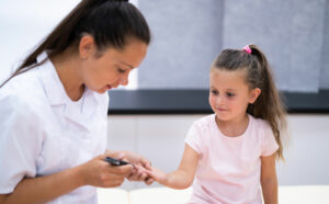 Cetoacidose Diabética em Crianças: O Que os Pais Precisam Saber