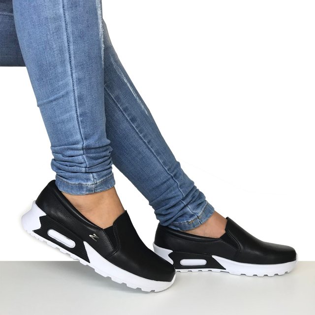 slip on preto feminino plataforma
