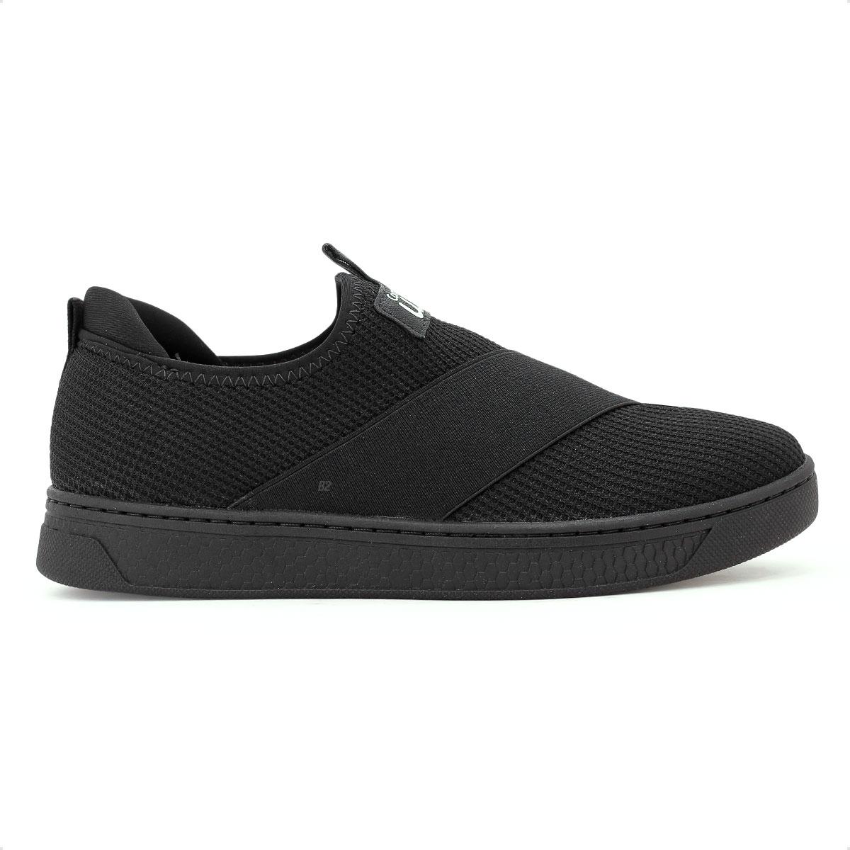 slip on preto feminino casual