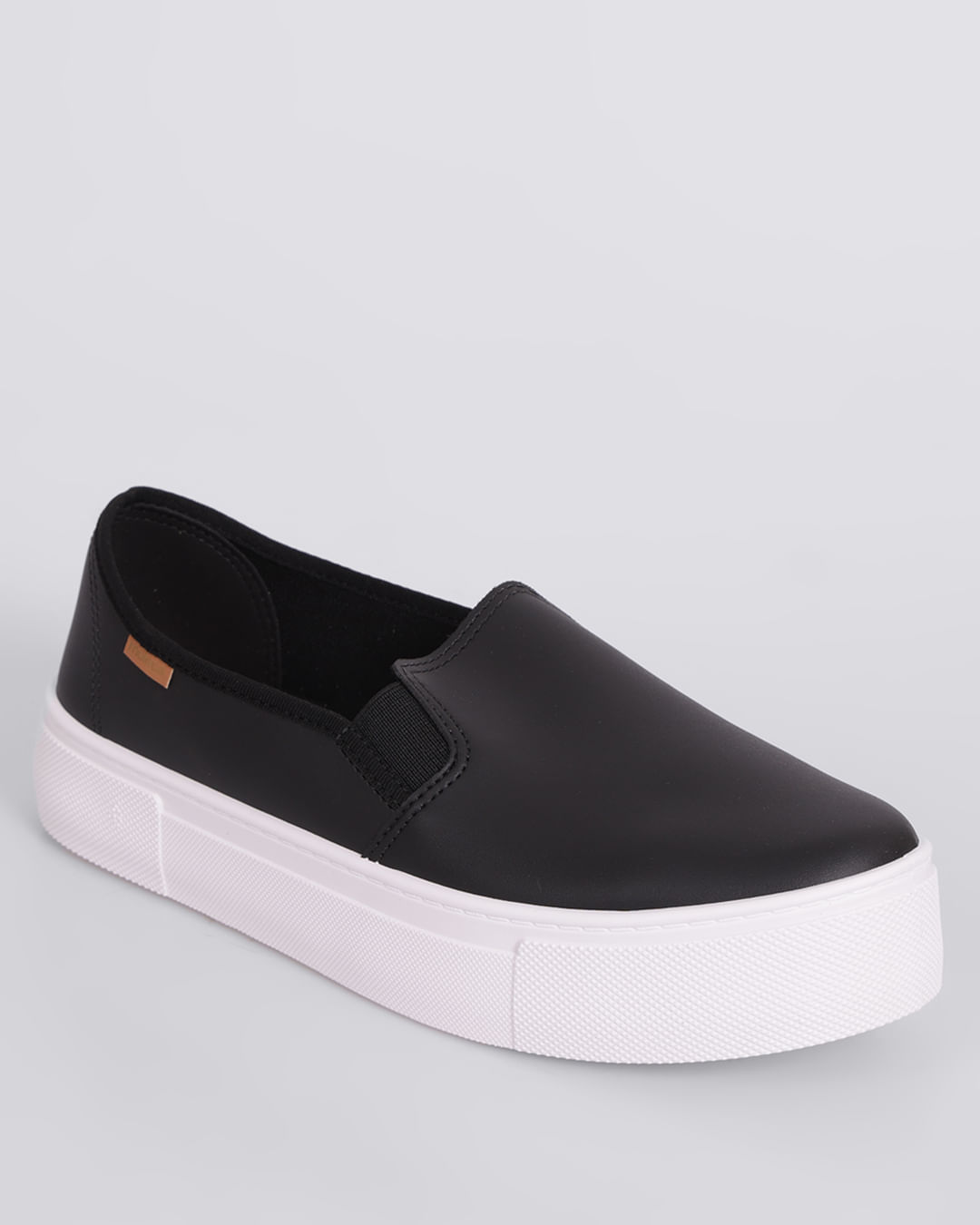tenis slip on preto feminino