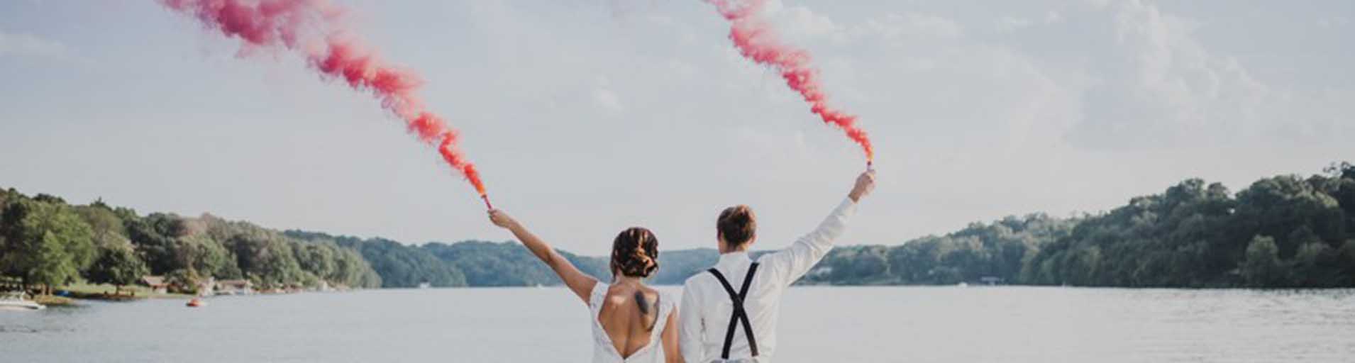 Tendências de Moda 2026: O Poder do Vermelho e Tons Smoke