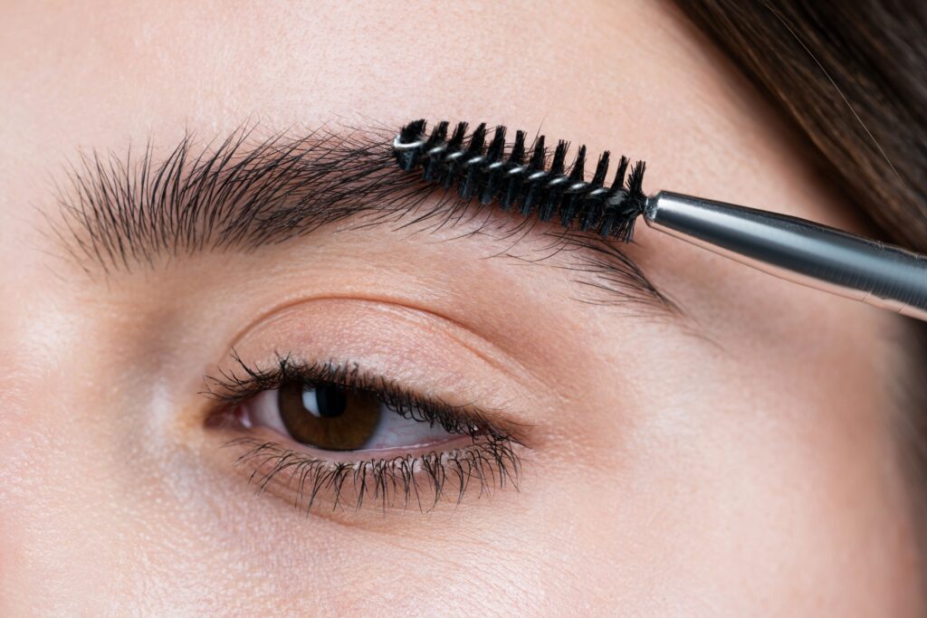 Dicas Essenciais de Cuidados Pós-Henna para Máxima Durabilidade