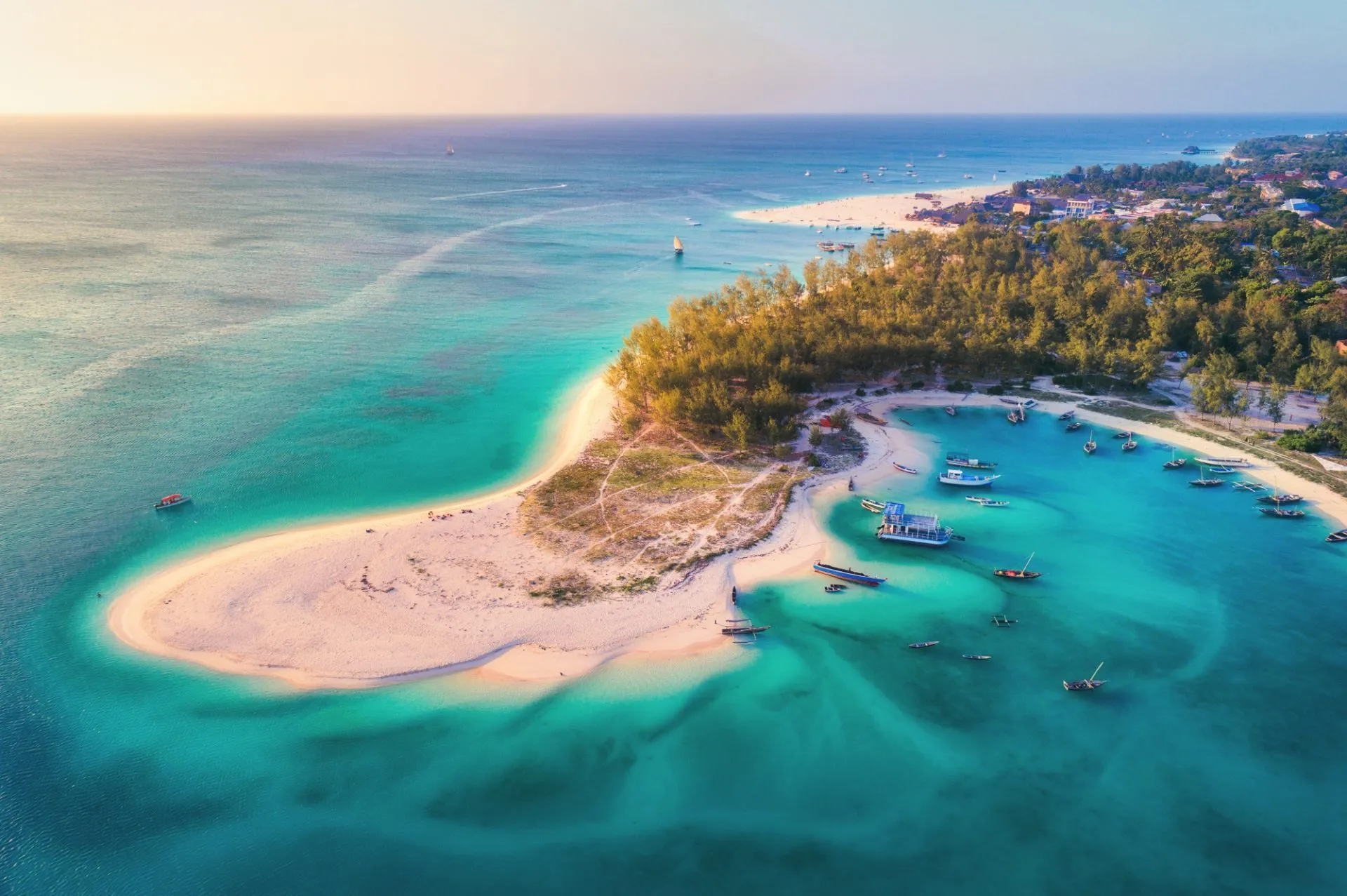 The Rock Restaurant Zanzibar: Experiência Gastronômica Única no Meio do Mar