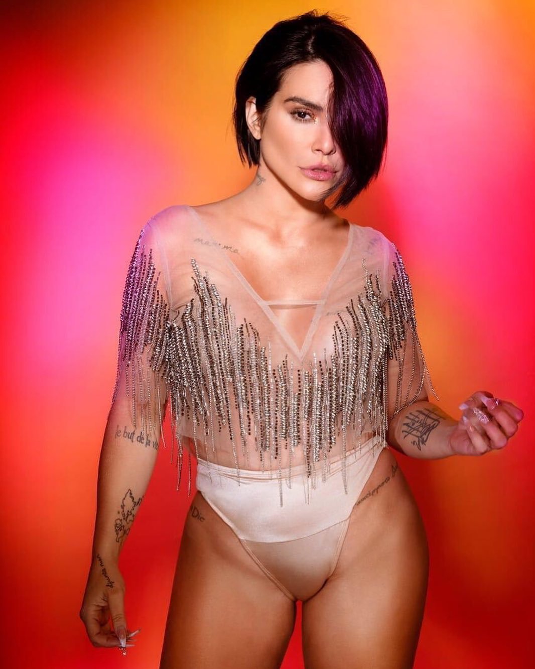 Tatuagem Fine Line: Guia Completo para um Estilo Delicado