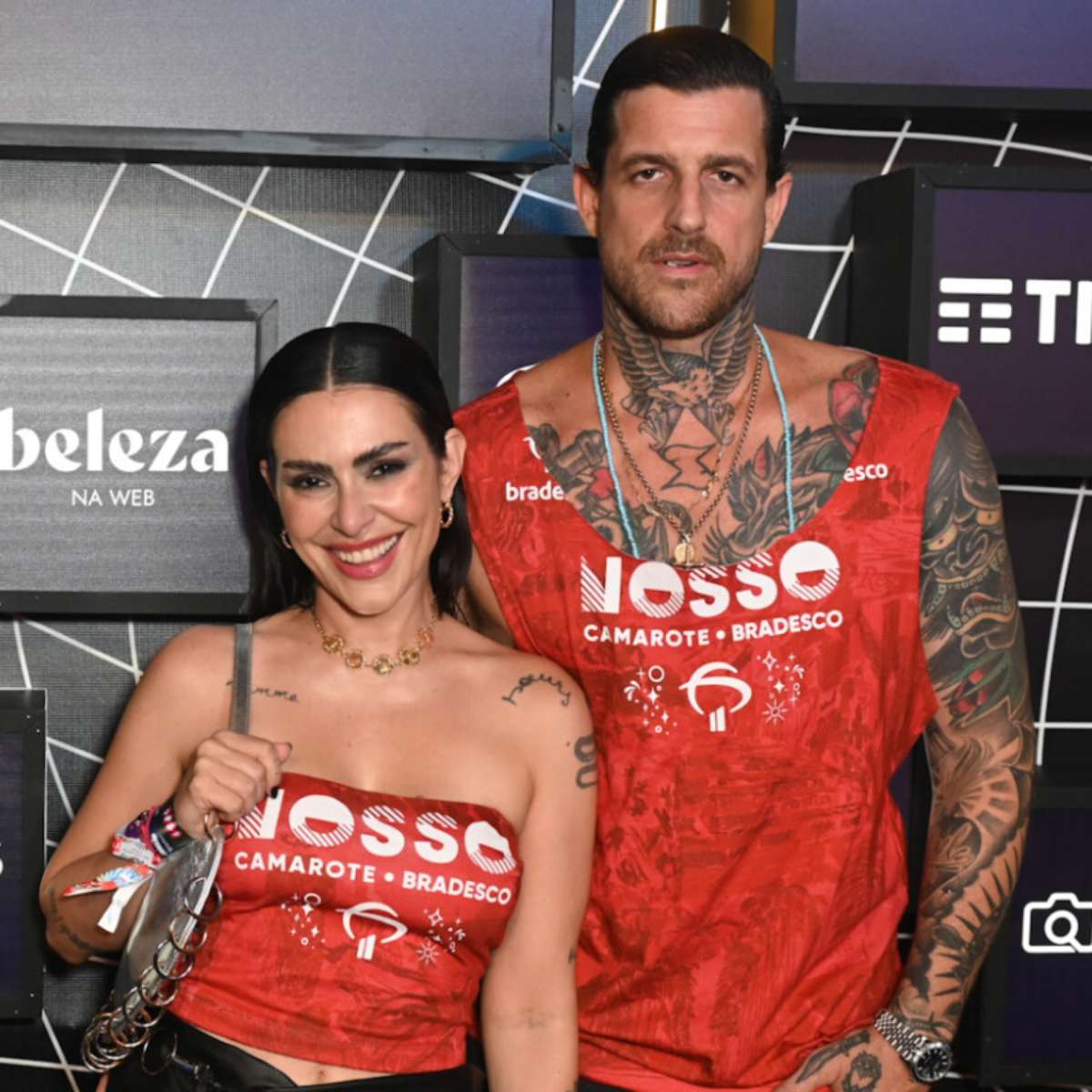 Tatuagens de Celebridades: O Que Elas Revelam Sobre a Personalidade?