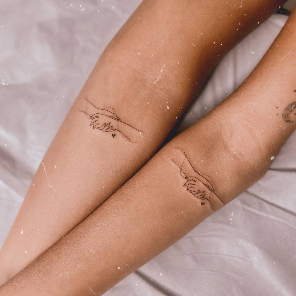 quanto custa fazer tatuagem de amigas