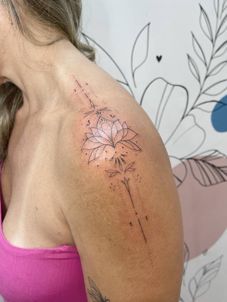 quanto custa uma tatuagem feminina no ombro