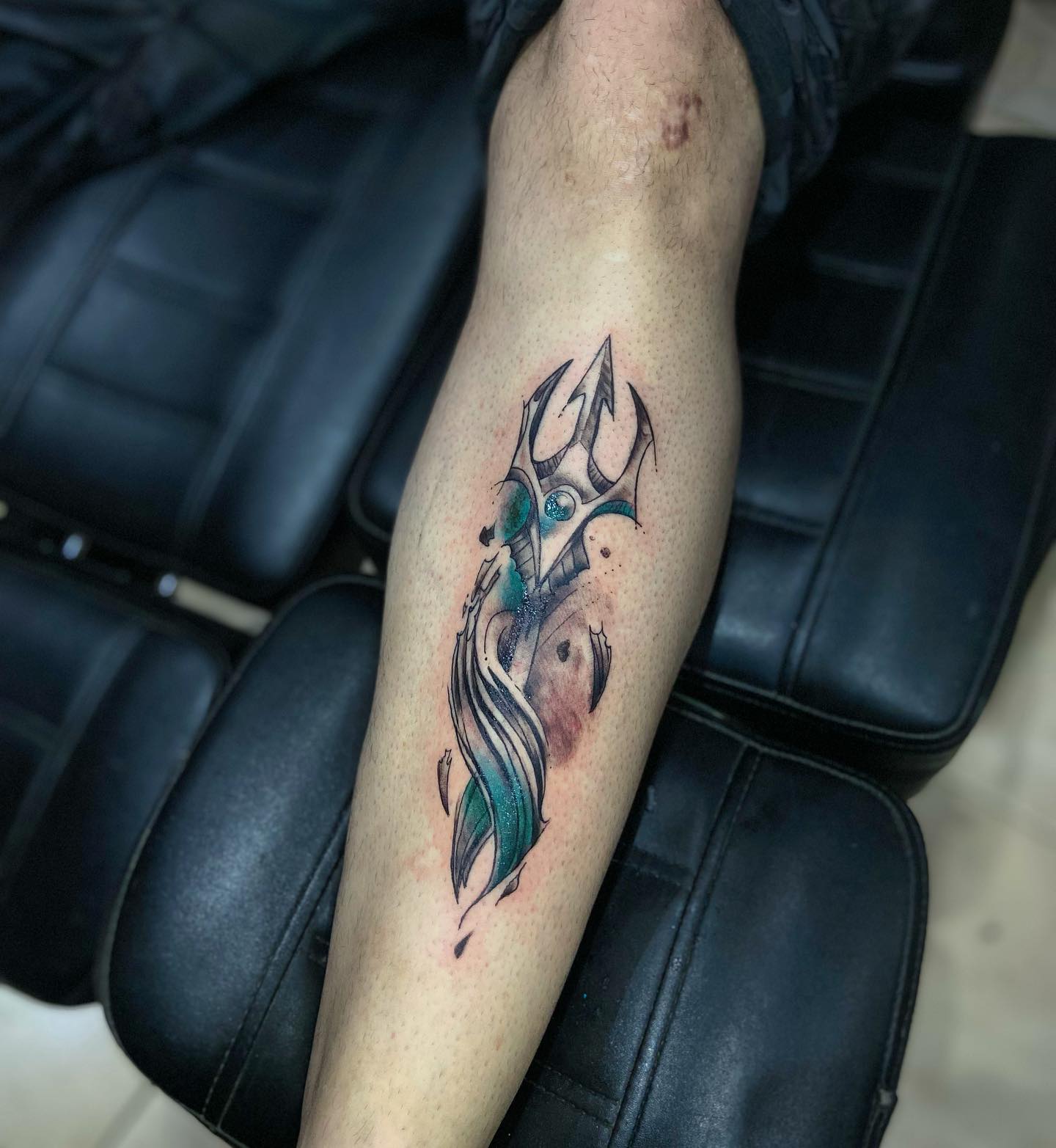 dor tatuagem canela