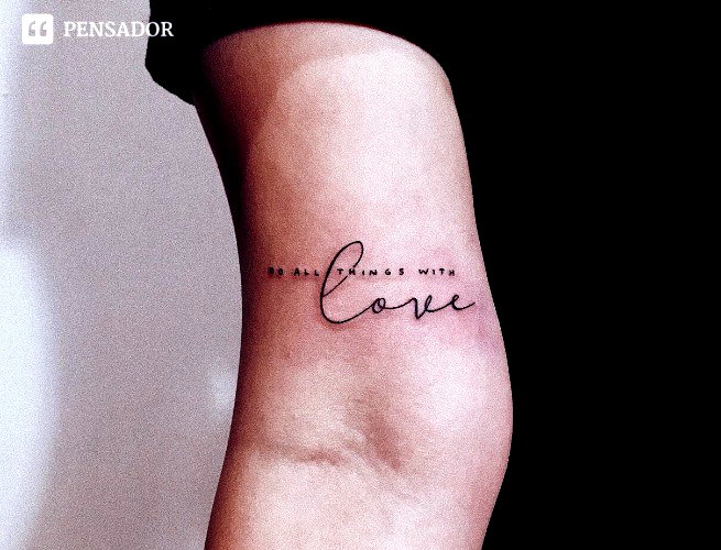 ideias de tatuagem para homens na mão