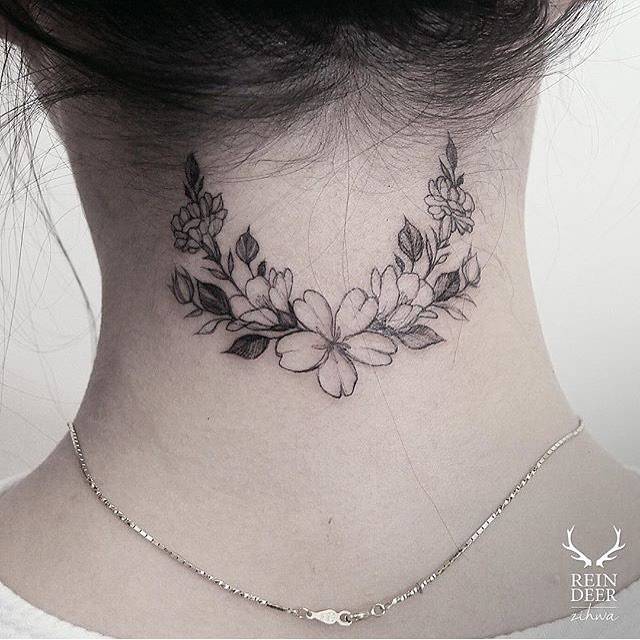 ideias tatuagem nuca feminina delicada