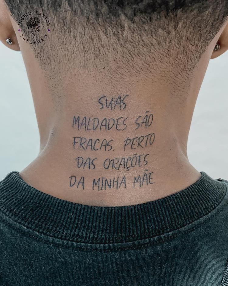 Tatuagem Atrás Da Orelha Escrita