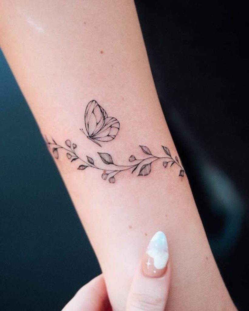 tatuagem borboleta pequena temporaria ou permanente
