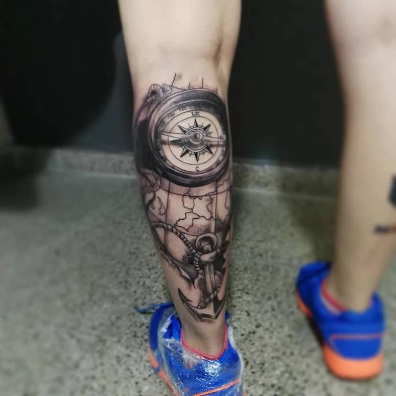 quanto custa uma tatuagem de bússola feminina: guia de preços e orçamentos