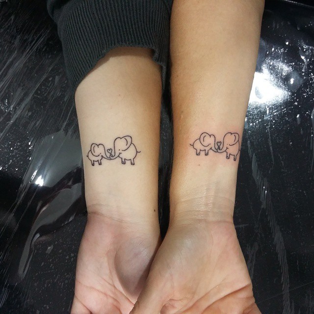 tatuagem de mãe e filha ligação eterna