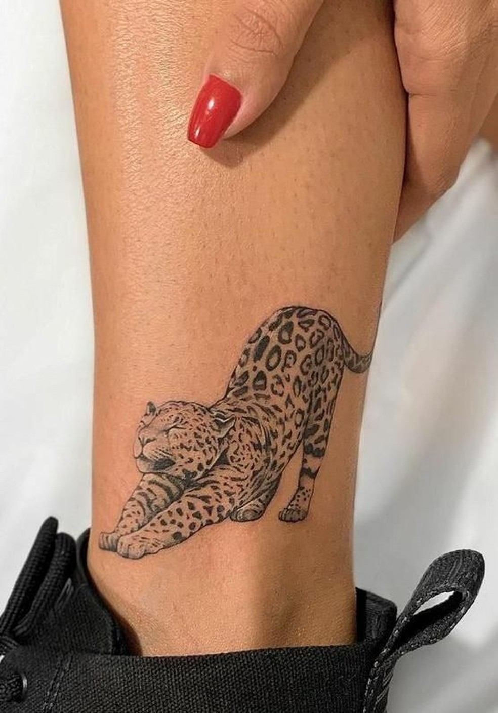 melhores inspirações tatuagem de onça feminina