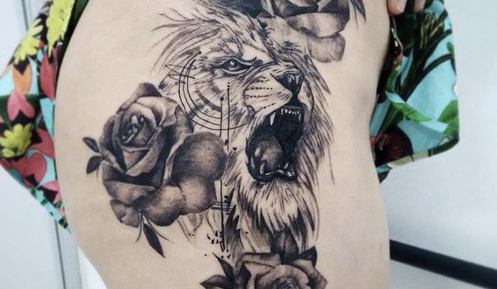 5 ideias de títulos:
1. Tatuagem de Pena no Quadril: Guia Completo de Significados e Estilos
2. Liberdade e Feminilidade: A Profundidade da Tatuagem de Pena no Quadril
3. Descubra os Significados Ocultos da Tatuagem de Pena no Quadril
4. Estilos Incríveis de Tatuagem de Pena para o Quadril
5. Cuidados Essenciais para sua Tatuagem de Pena no Quadril