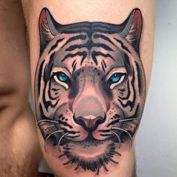 tatuagem feminina de tigre