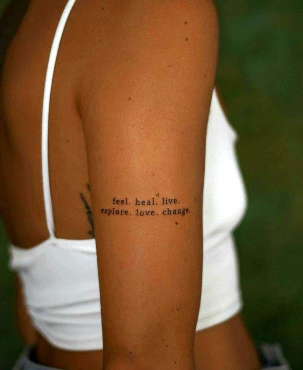 melhores frases para tatuagem feminina delicada no braço