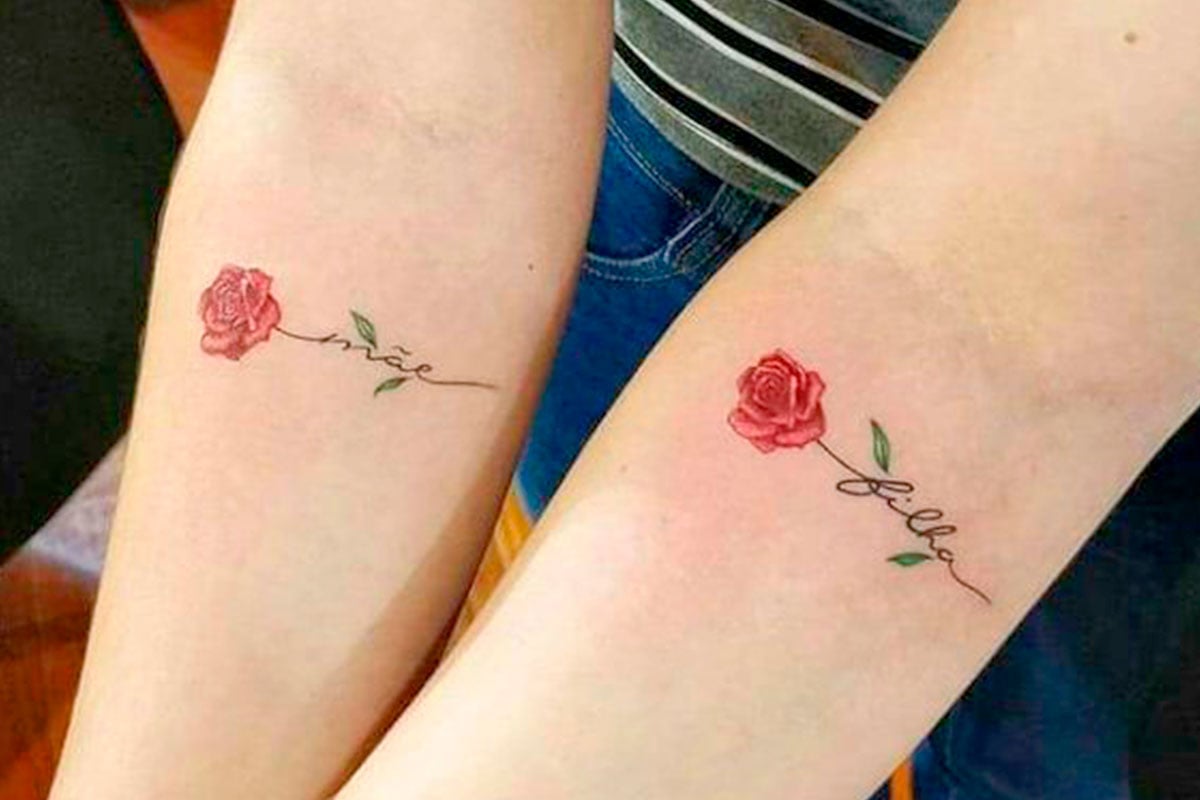 ideias de tatuagem delicada para filhos com nomes